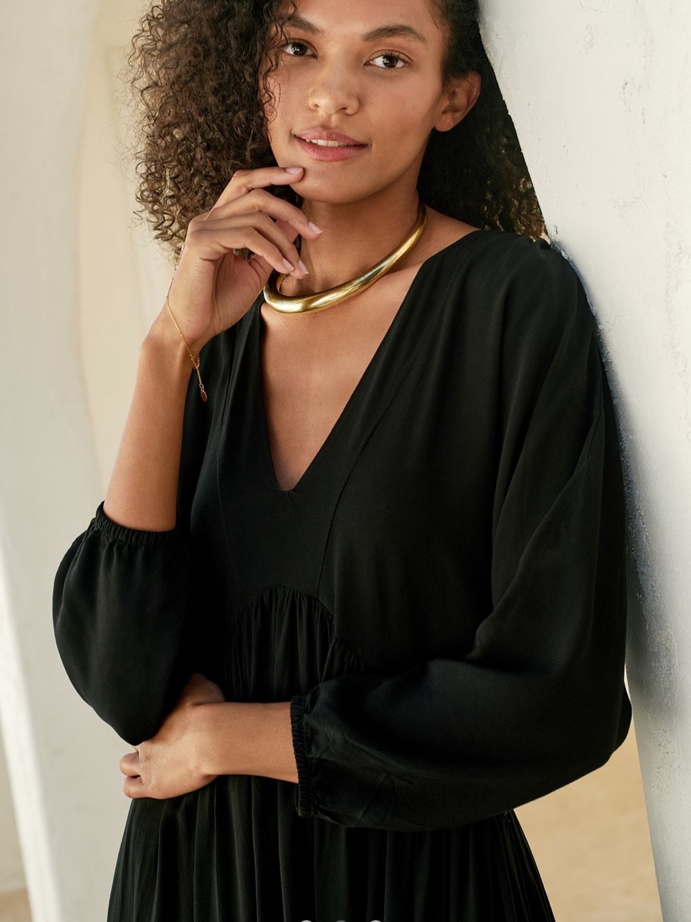Anthropologie Malai Black V-Neck Long Sleeve Maxi Dress with Side Slits Size L - Picture 3 of 9